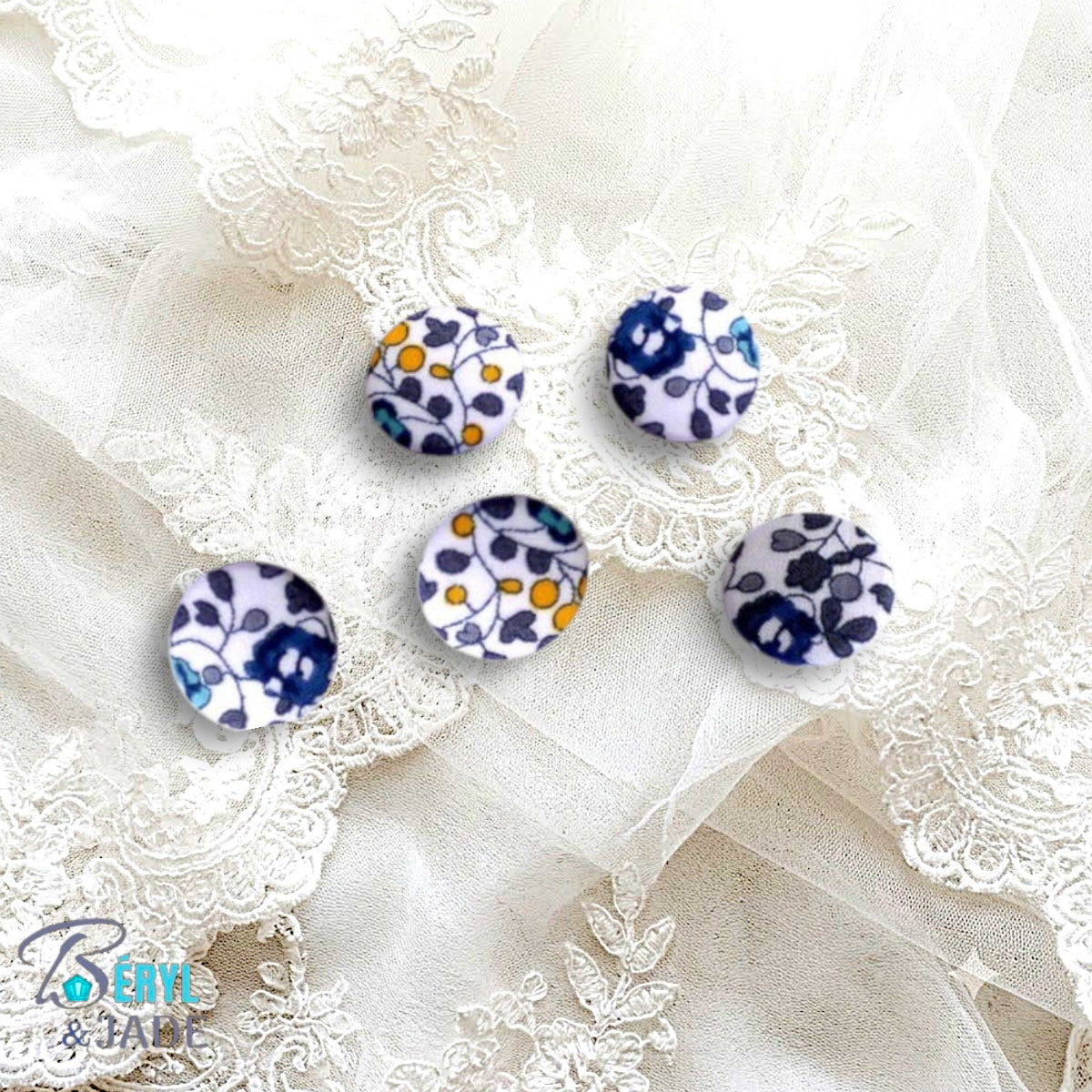 Boutons boule tissu Liberty 12 mm - Lot de 5 boutons